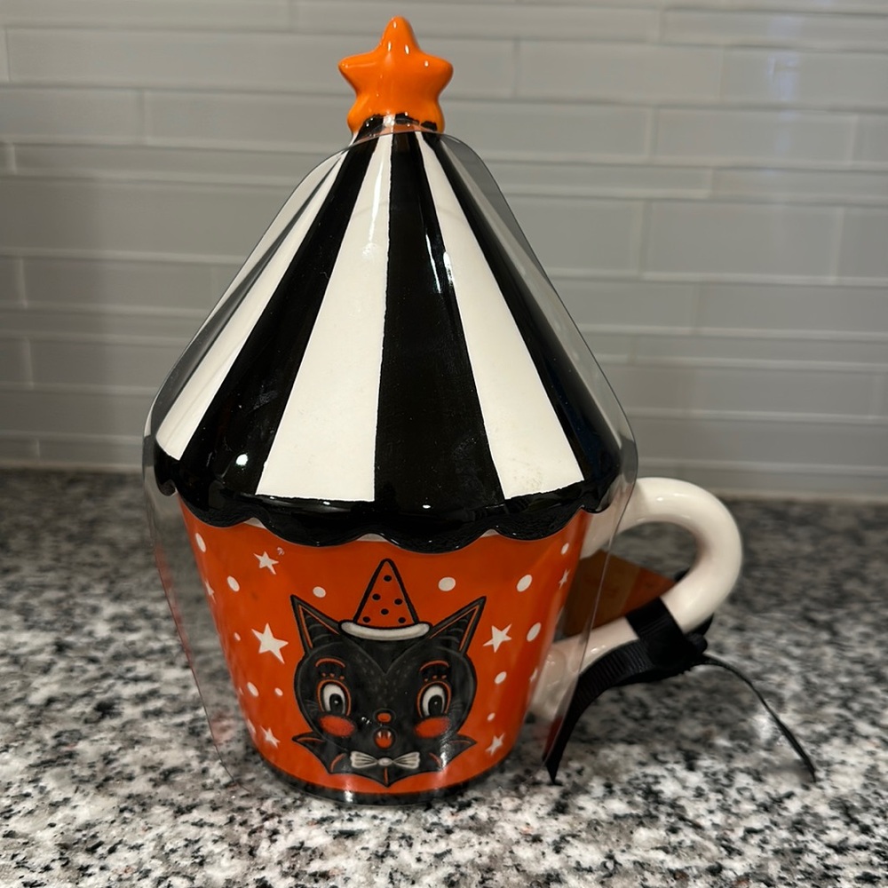 Johanna Parker Halloween mug